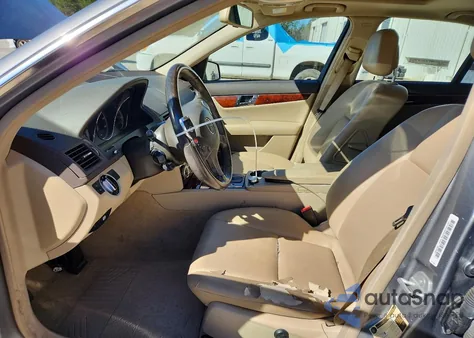 2011 Mercedes-Benz C 300 from USA, damaged, VIN WDDGF5EB2BR167906